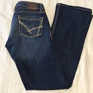 Buckle BKE Denim Stella “kick” jeans